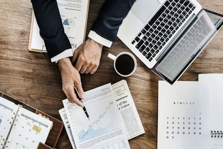 accounting finance workspace